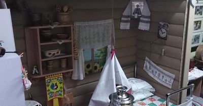 В абаканском детском саду «Жаворонок» появились русская изба и хакасская юрта