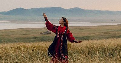 Мария Окунева: «В нынешние времена, как никогда, человеку нужно на что-то опираться»
